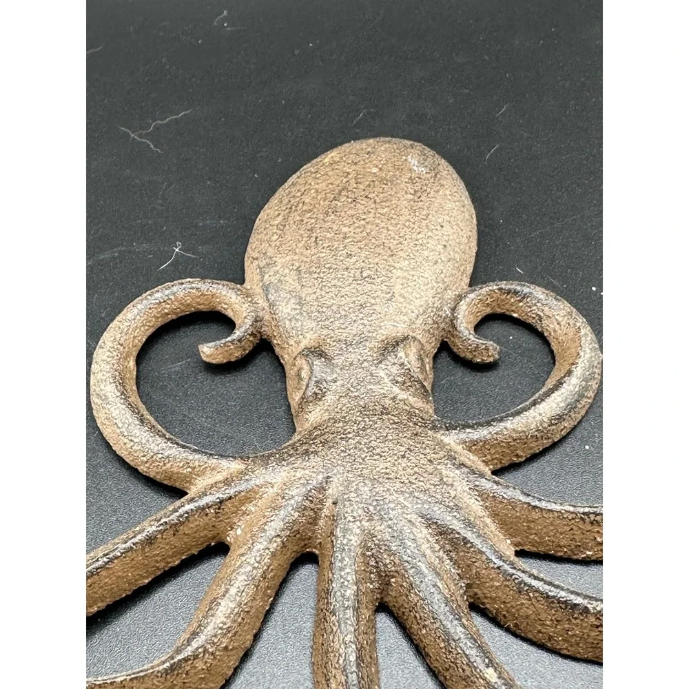 Octopus 8 tentacles Brush Bronze Cast Iron Nautical Wall Decor Greyjoy GOT Heavy
